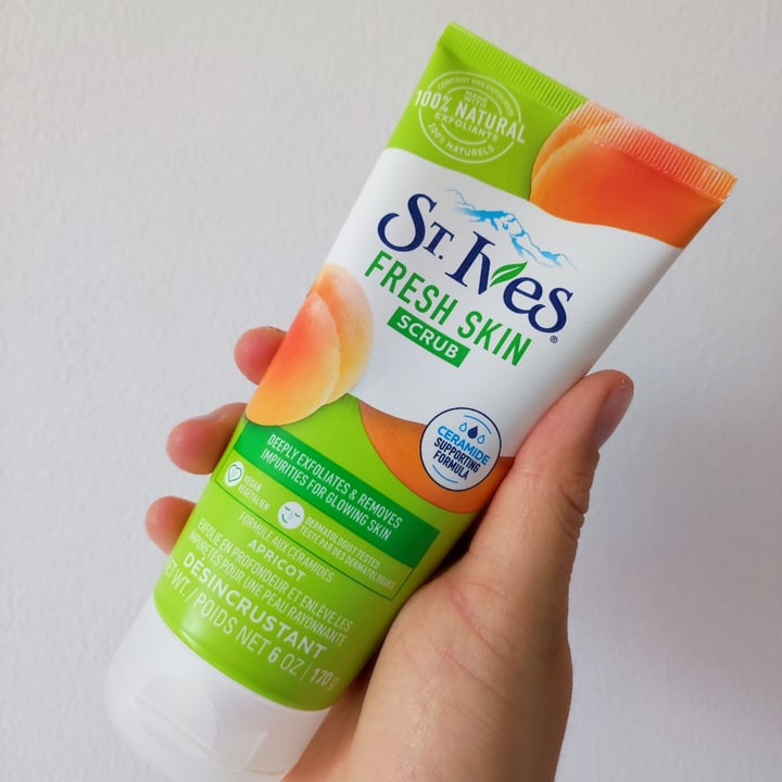 photo of St. Ives Apricot scrub shared by @jjudjudy on  14 Jun 2023 - review