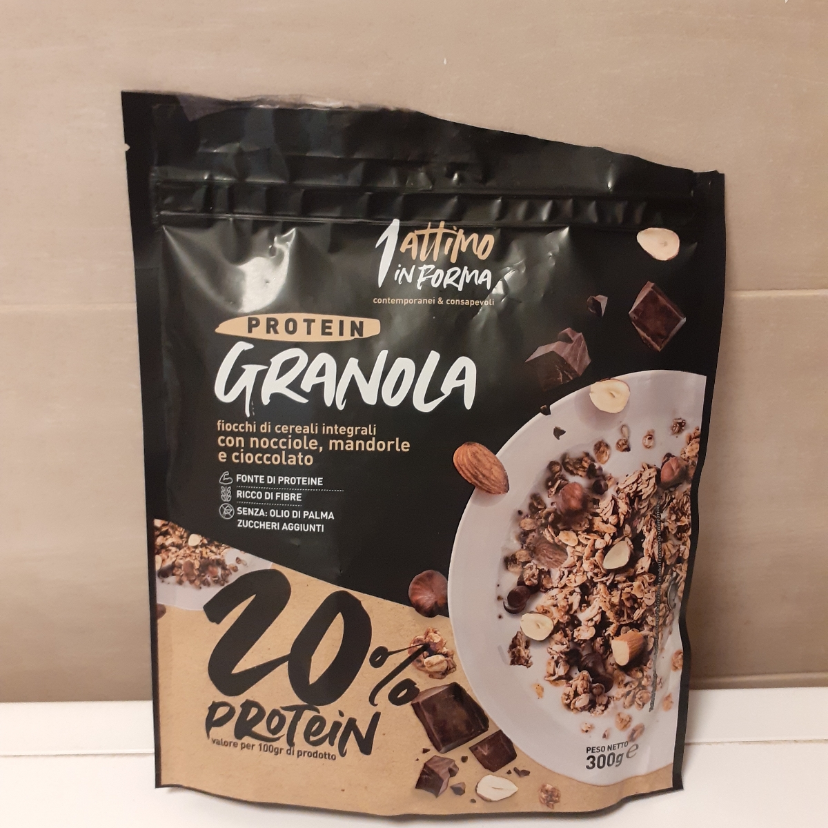 protein granola from 1 attimo in forma - Vegan Product Reviews ...