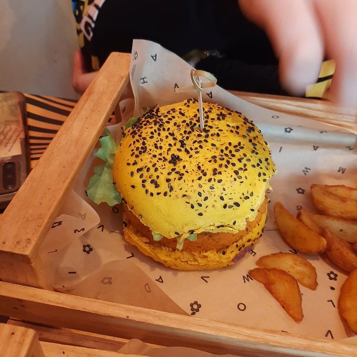 photo of Flower Burger Spicy cecio shared by @spina on  09 Mar 2023 - review