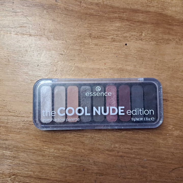 photo of Essence  the cool Nude Edition Eyeshadow Palette shared by @ilariapetri on  07 Mar 2023 - review