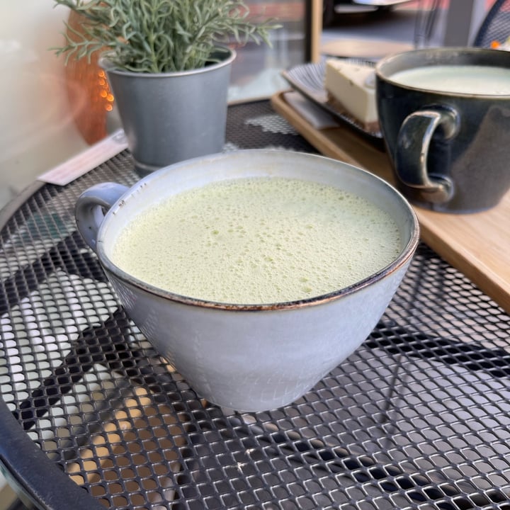 photo of Alive Matcha Latte shared by @pattini on  17 Jun 2023 - review