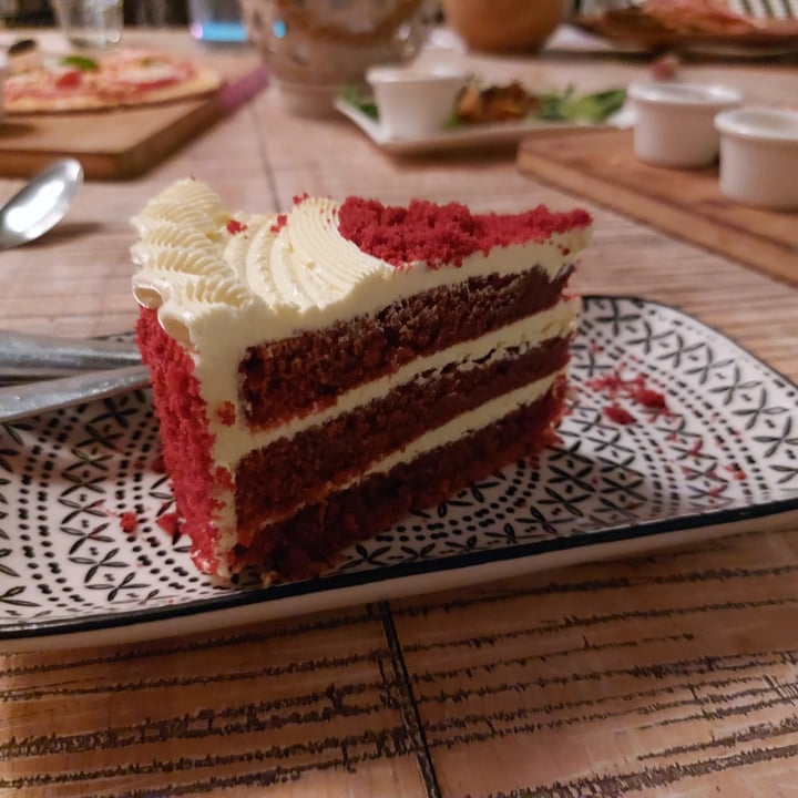 photo of The Hungry Tapir Red Velvet Cake shared by @lucyvictoria92 on  11 Jul 2023 - review