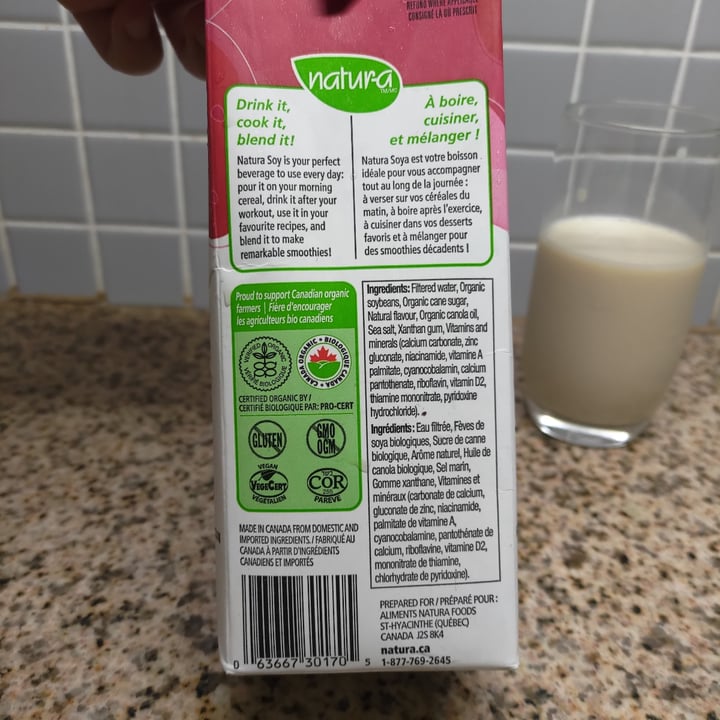 photo of Natura Organic Fortified Soy Beverage - Strawberry Flavour shared by @stevenneoh on  25 May 2023 - review