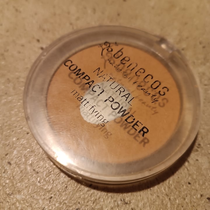 photo of Benecos Natural Compact Powder Mattifying shared by @roscia on  17 Mar 2023 - review