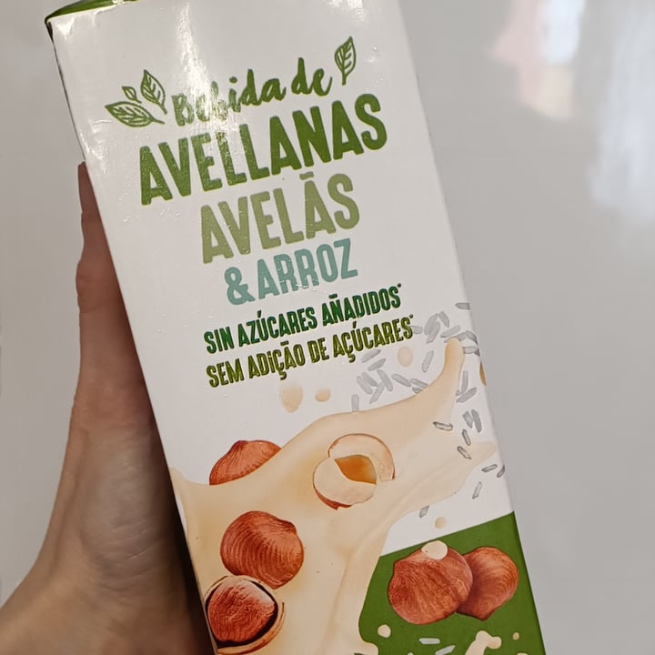 photo of Hacendado Bebida de avellanas y arroz shared by @lauratorrico on  13 Jul 2023 - review