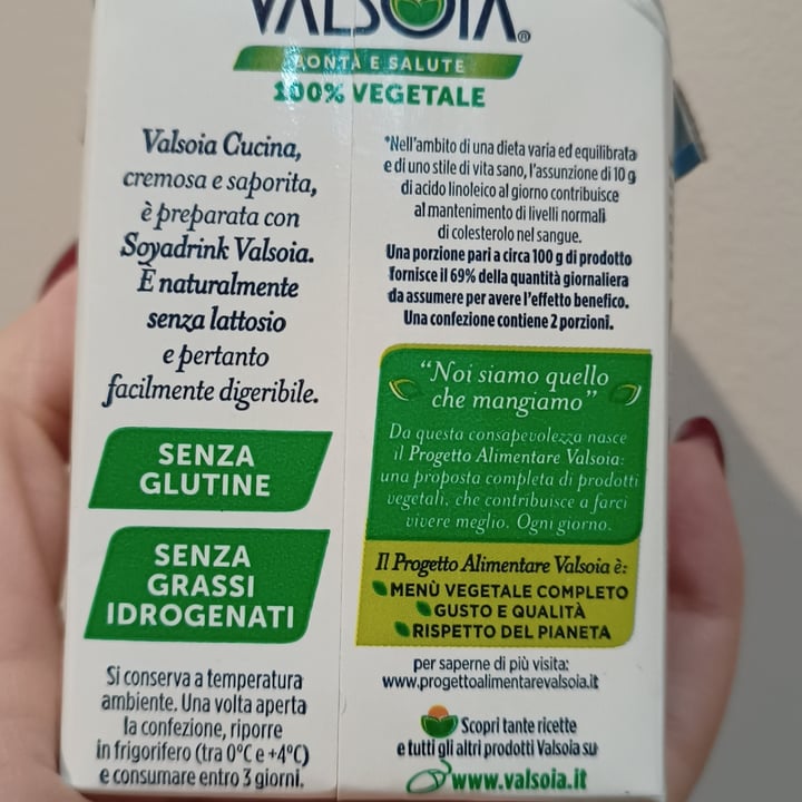 photo of Valsoia Panna 100% Vegetale shared by @rainbowgess on  11 Jan 2023 - review