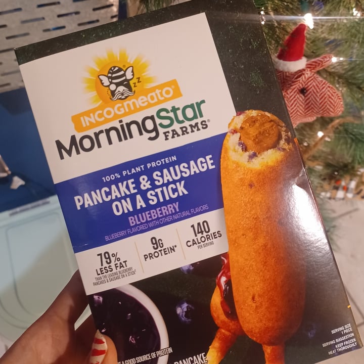 photo of MorningStar Farms Incogmeato Pancake & Sausage On A Stick (Blueberry) shared by @earthling6 on  20 Dec 2022 - review