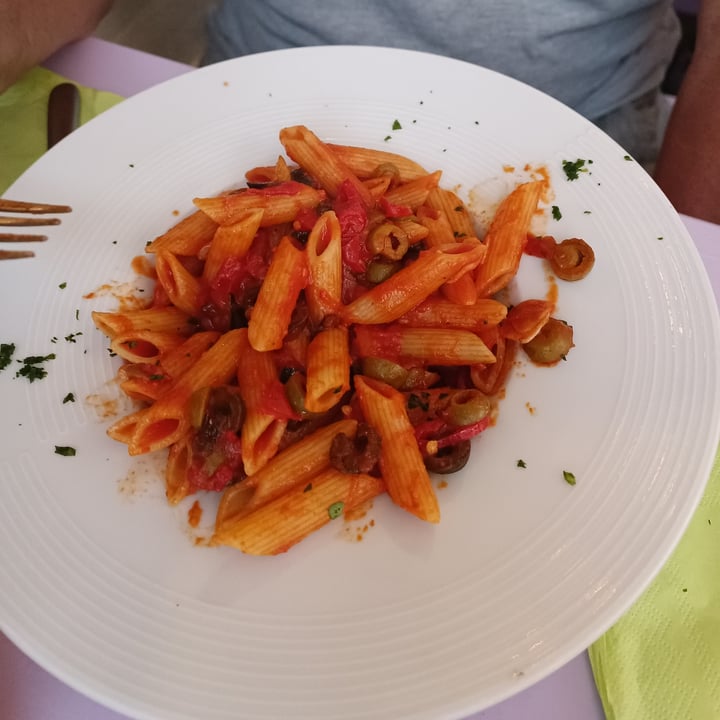 photo of Artha Pasta all'arrabbiata shared by @eleonorasoricaroyoga on  31 Jul 2023 - review