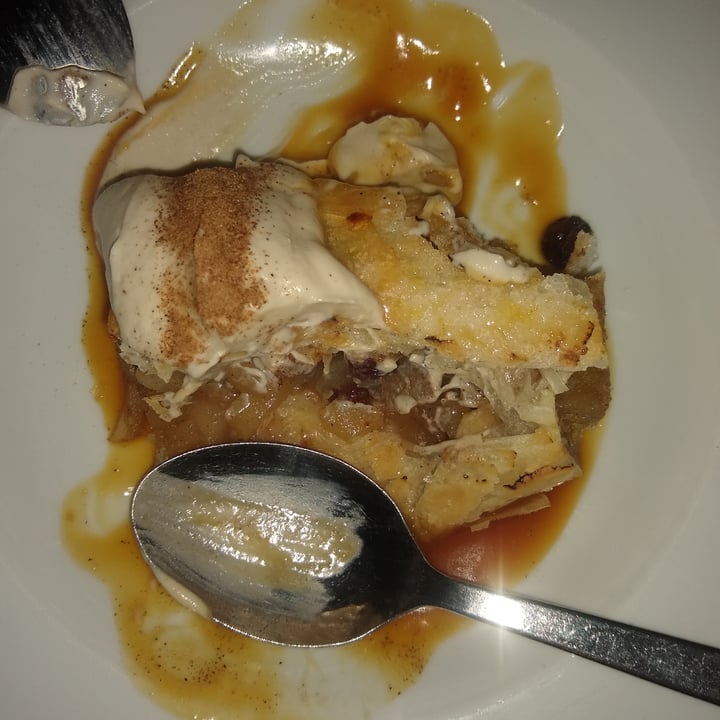 photo of Amador Strudel De Manzana shared by @muel on  05 Feb 2023 - review
