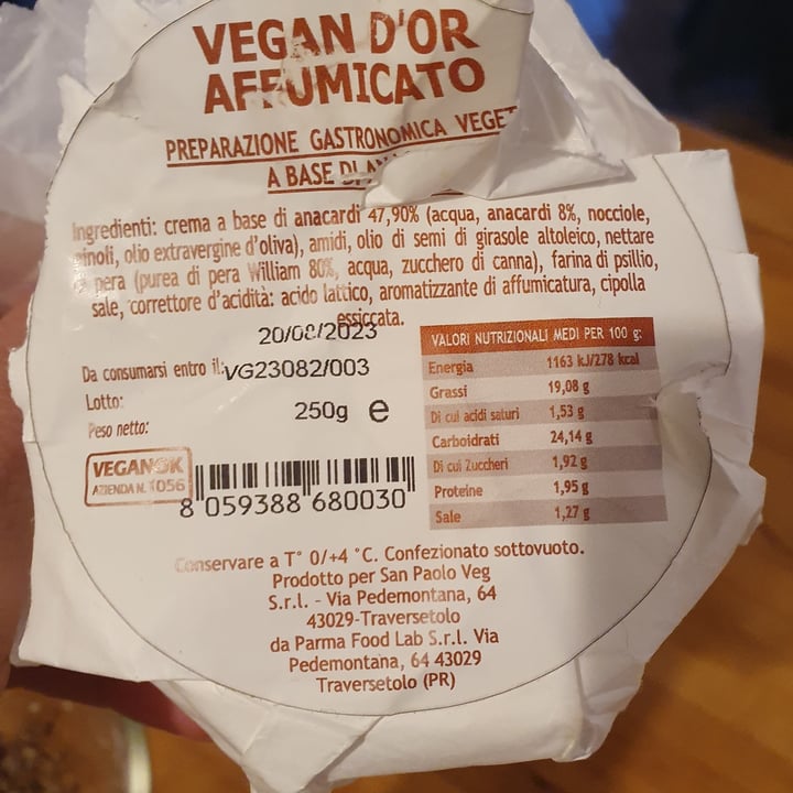 photo of Vegan d’or Affumicato shared by @momipeterpan on  22 May 2023 - review