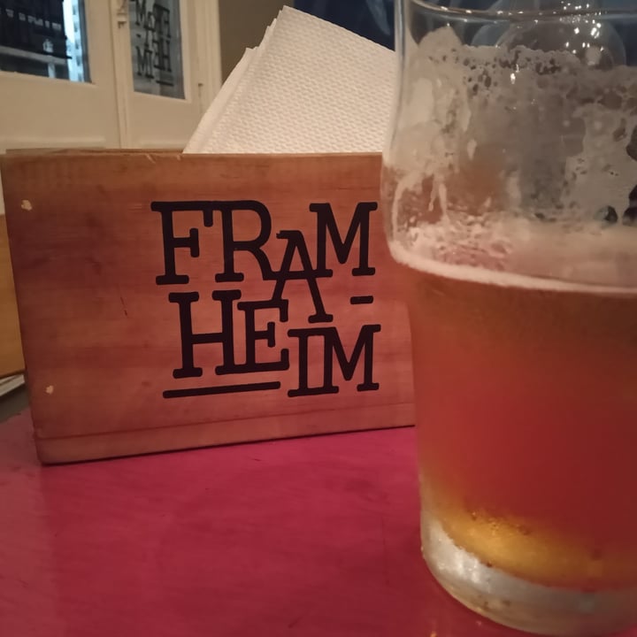 photo of Framheim Cerveceria hazy ipa 4 cerros shared by @gizmo on  15 May 2023 - review