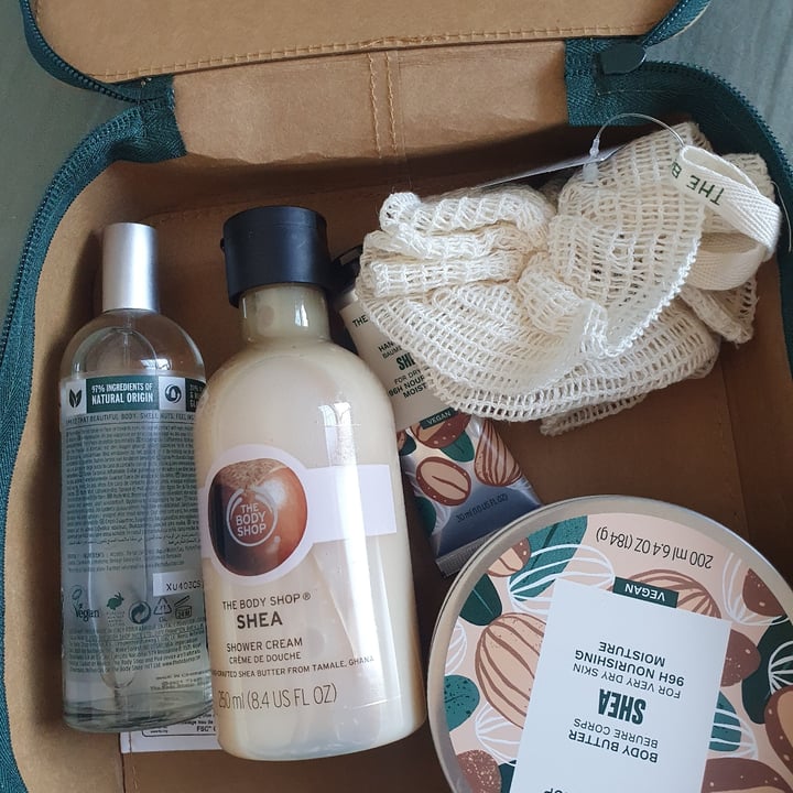 photo of The Body Shop Shea Gift Medium shared by @danielladaniella on  18 Mar 2023 - review