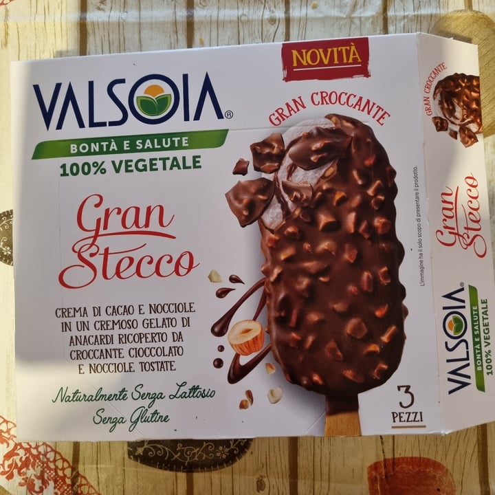 photo of Valsoia gelato mandorle shared by @farytopia on  05 May 2023 - review