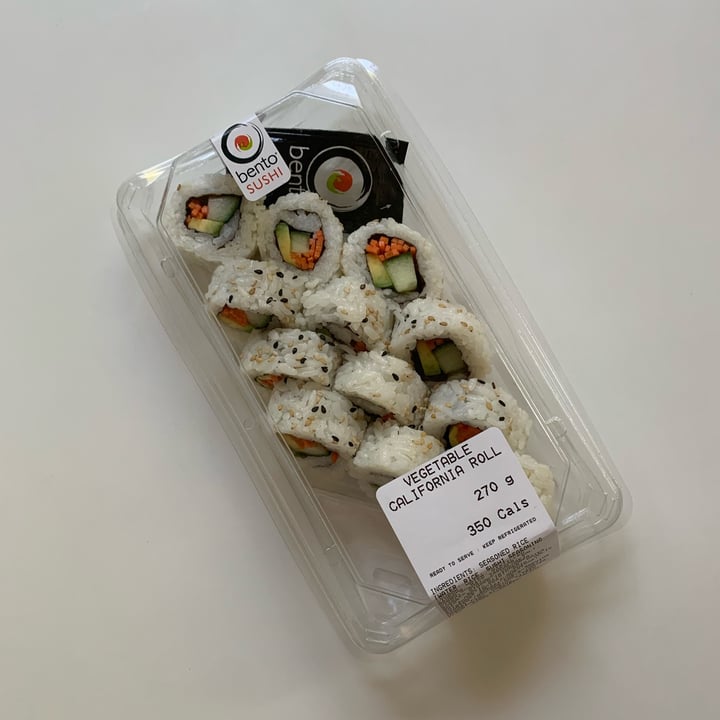 photo of Bento Vegetable California Roll shared by @zoinho on  31 Jul 2023 - review