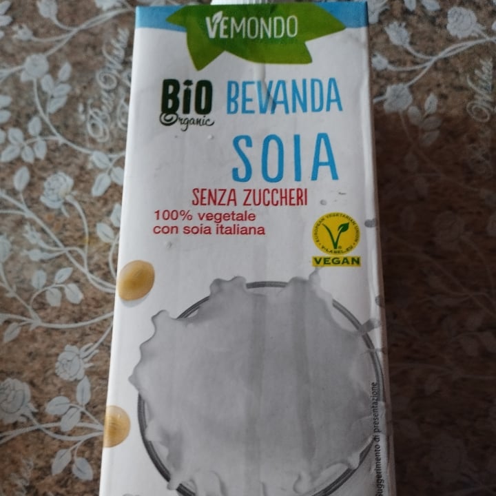 photo of Vemondo Bio Bevanda Soia Senza Zuccheri Aggiunti shared by @azaholmes01 on  20 Jul 2023 - review
