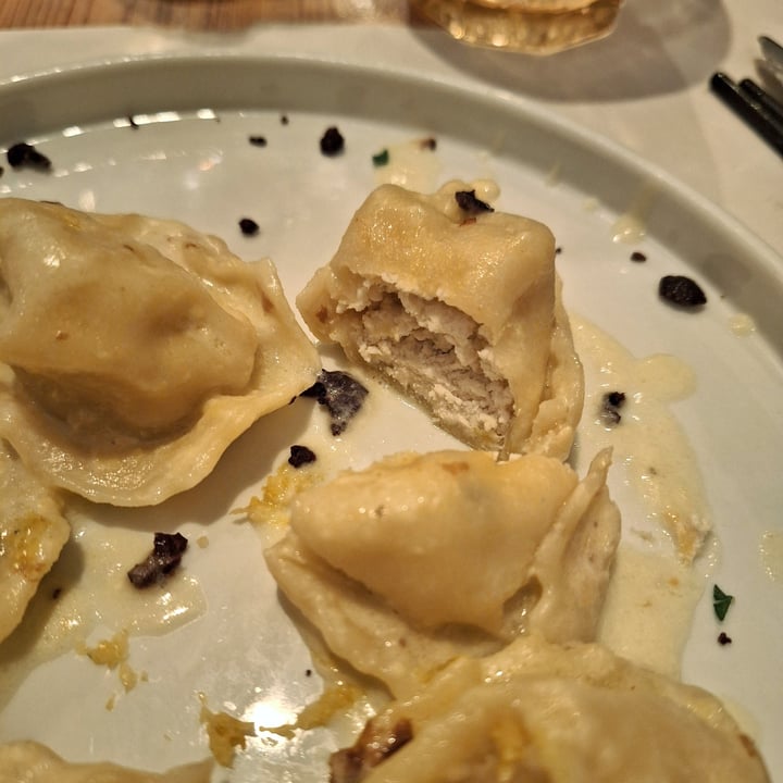 photo of Nativa Ristorante Tortelli fatti a mano ricotta di mandorle e limone , terra di olive nere e zeste di limone shared by @morgymur on  05 Aug 2023 - review