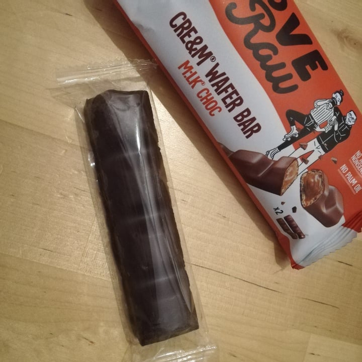 photo of LoveRaw Cre&m Filled Wafer Bars shared by @monica7fiorellino on  28 Jan 2023 - review