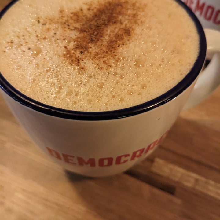 photo of Democracy* Hot Apple Cider shared by @rcrw88 on  05 Jan 2023 - review