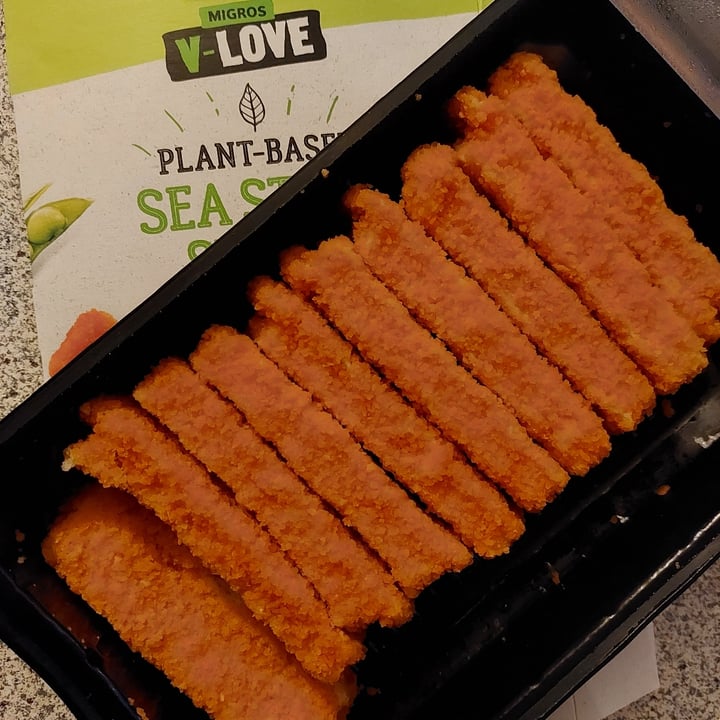 photo of Migros V-Love Sea Style Sticks shared by @cloudyaquilegia on  26 May 2023 - review