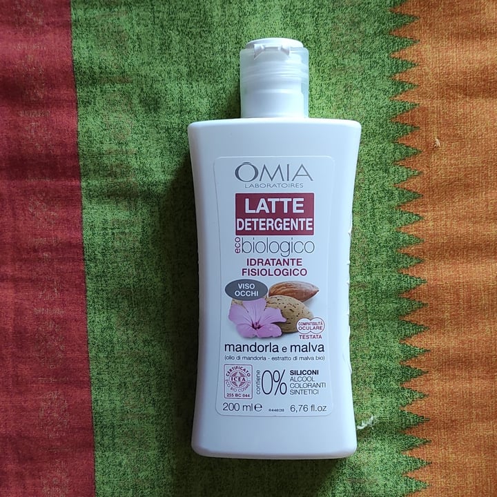 photo of Omia Latte Detergente shared by @alessiagabbarrini on  03 Apr 2023 - review