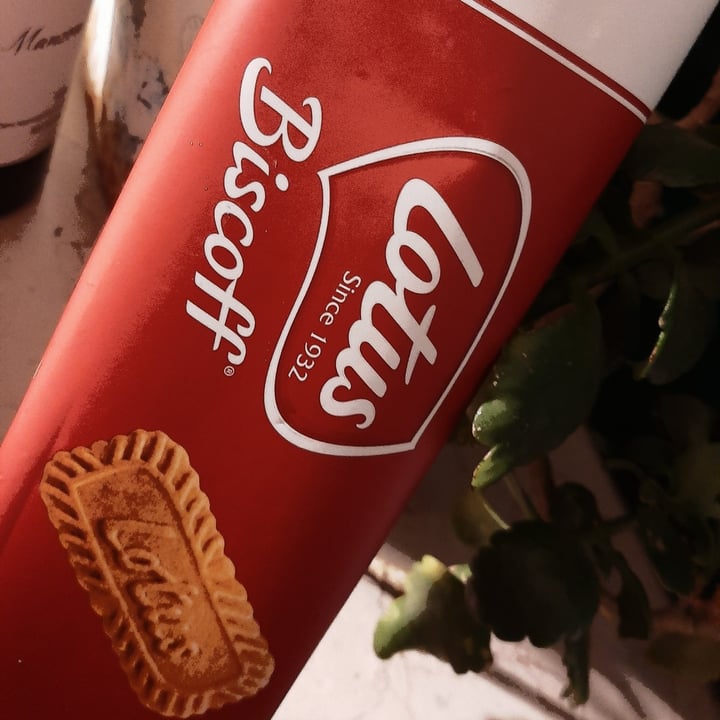 photo of Lotus Biscoff Speculoos Lotus shared by @raskolnikov on  12 Feb 2023 - review