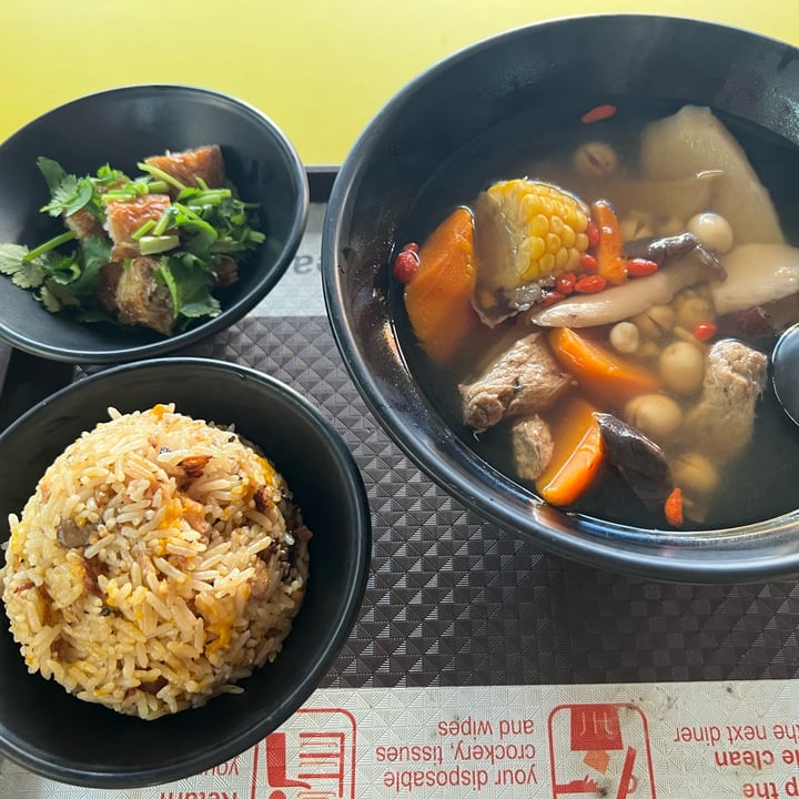 photo of Jeun VirtueFarm 浚德田 Dangui Huaishan Sishen Tang with Pumpkin Rice shared by @chrysx on  01 Aug 2023 - review