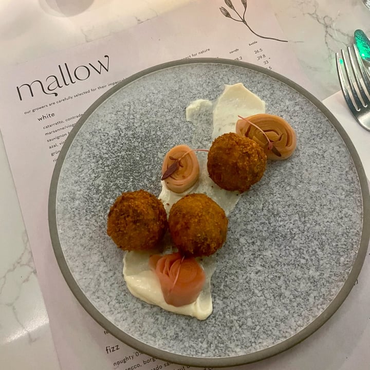 photo of mallow porcini mushrooms and truffle croquettes shared by @earthlinged on  15 Mar 2023 - review