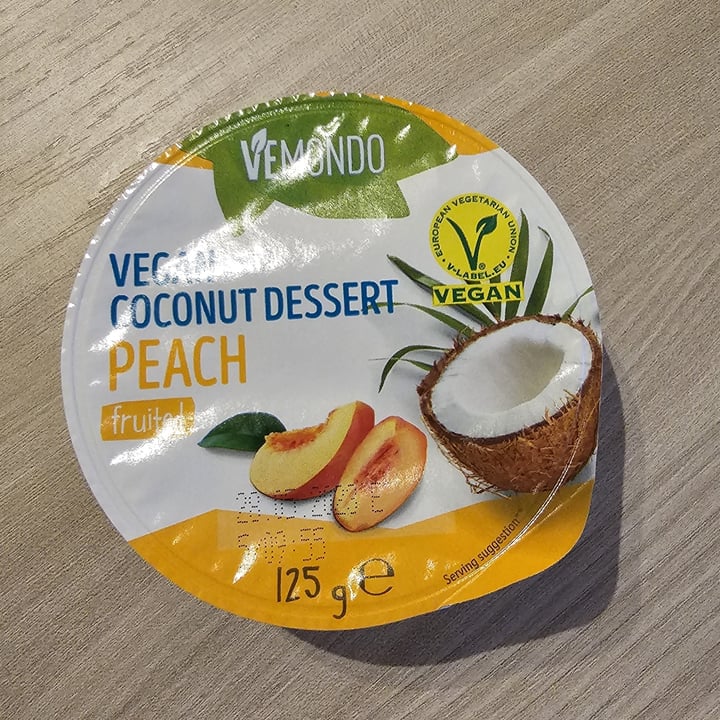 photo of Vemondo dessert coconut peach shared by @toffeeveg on  03 May 2023 - review