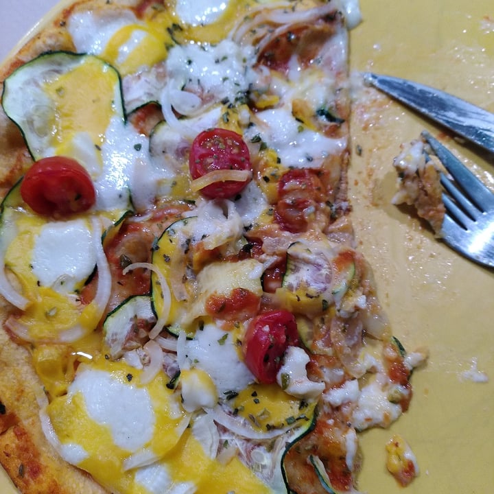 photo of Dolce Pizza y Los Veganos Pizza Ortolana Vegana shared by @walkabout-veg on  03 Jul 2023 - review