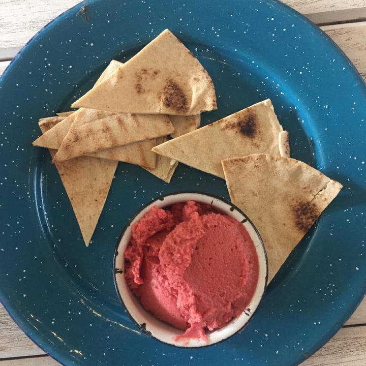 photo of Verde Amor hummus shared by @jatzi on  24 Dec 2022 - review