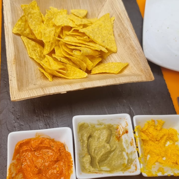 photo of Cervecería Borda Nachos 3 salsas shared by @katiamarl on  12 Jul 2023 - review