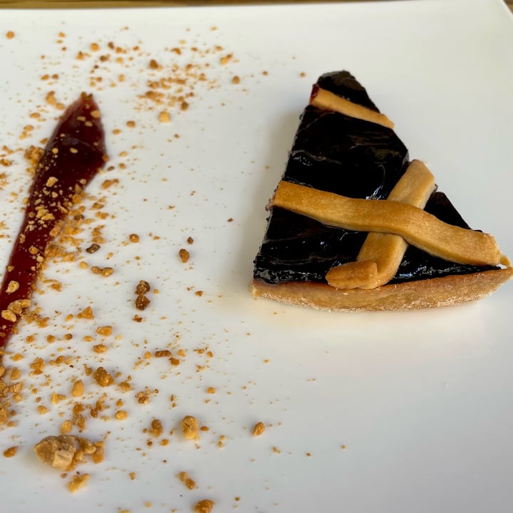 photo of Life Bistrot - Plant Based Restaurant - Archaeological Site Crostata con confettura di more shared by @antonellaboschi on  05 Jun 2023 - review