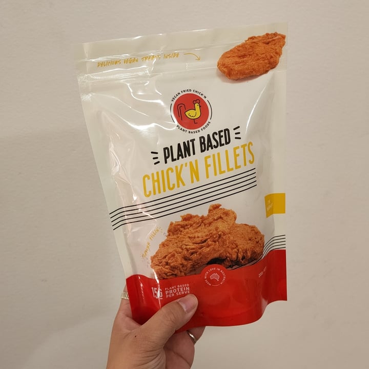 photo of Vegan Fried Chick’n Original battered fillets shared by @skinticket08 on  28 Apr 2023 - review