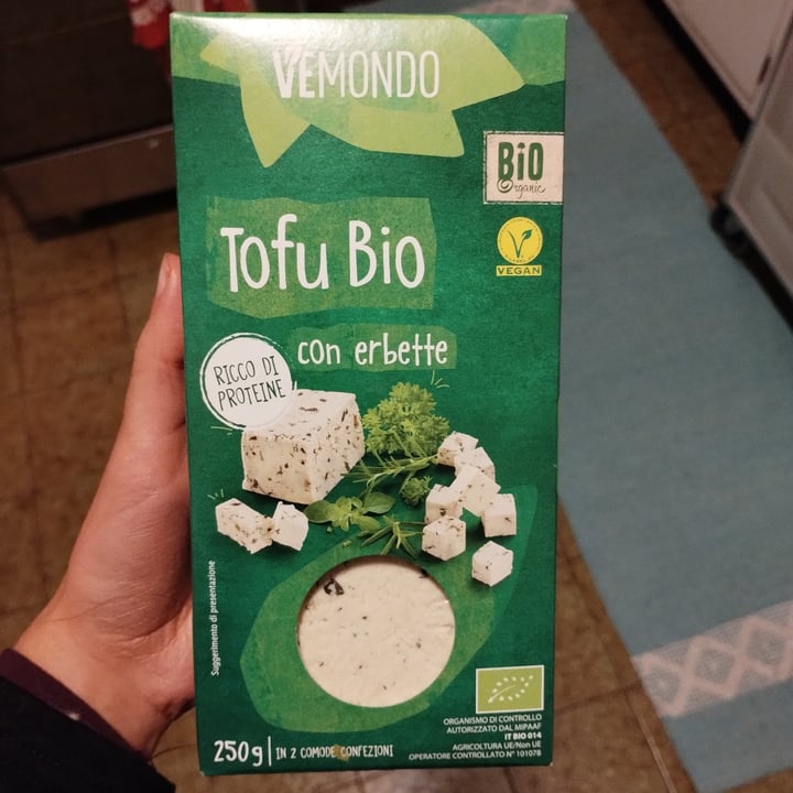 photo of Vemondo  tofu alle erbette shared by @alfa94 on  26 Dec 2022 - review