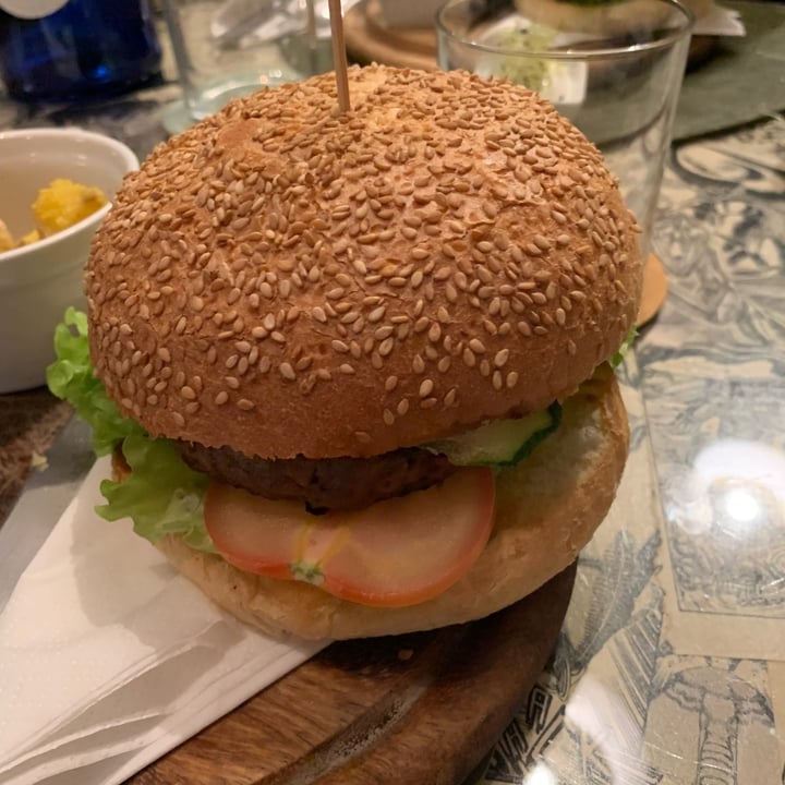 photo of Origami Hamburger Classico shared by @dettabene on  18 Feb 2023 - review