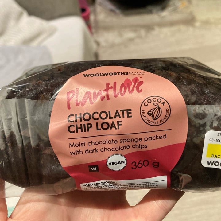 photo of Woolworths Food chocolate chip loaf vegan shared by @chello95 on  11 May 2023 - review
