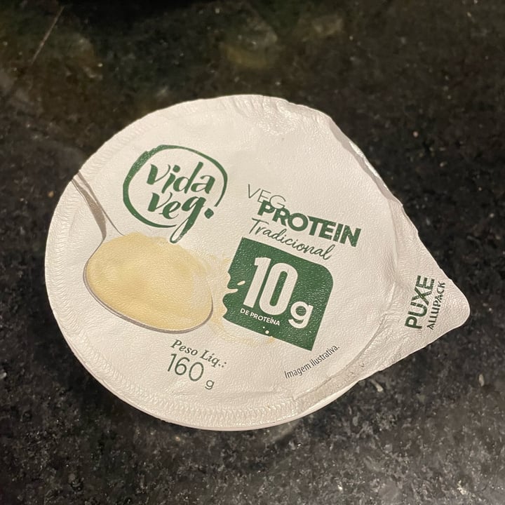 photo of Vida Veg iogurt tradicional proteico shared by @rurosrmb on  23 May 2023 - review