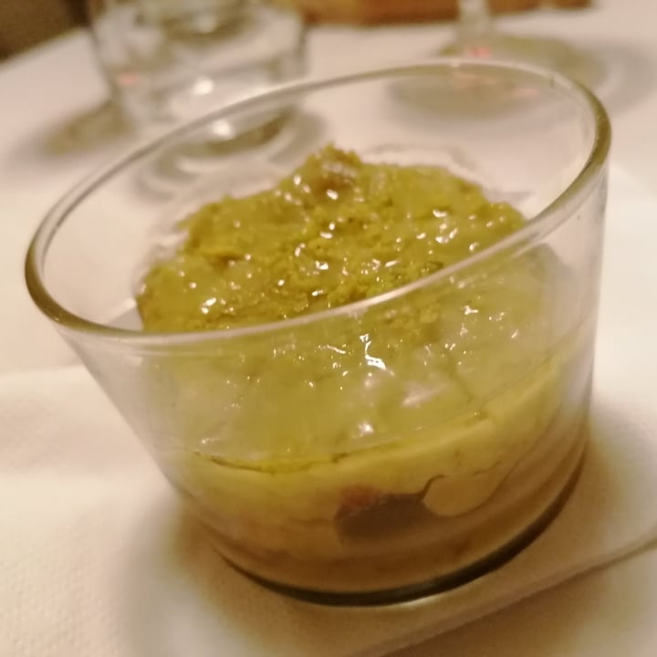 photo of Il Lughino Pan di spagna e crema al pistacchio shared by @alevale on  15 Jan 2023 - review
