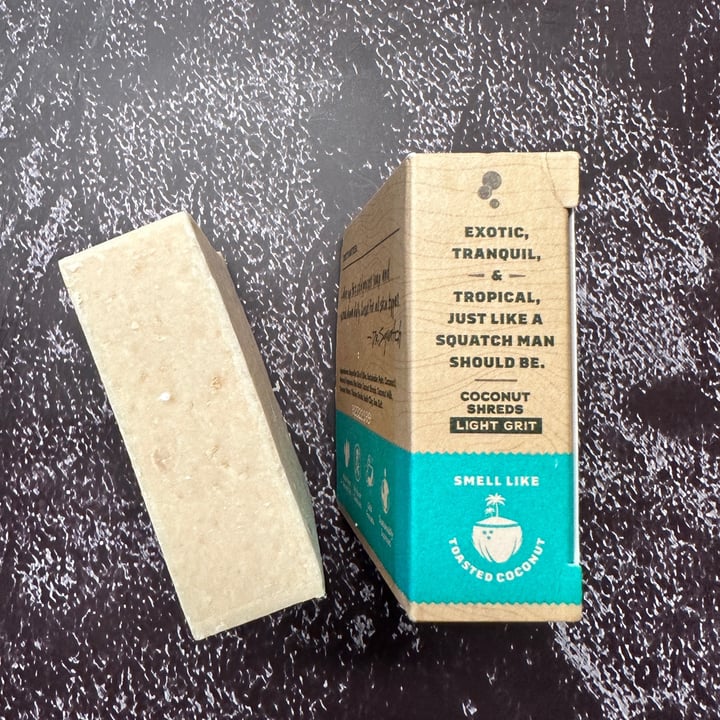 Dr Squatch's Coconut Castaway Bar Soap Review 