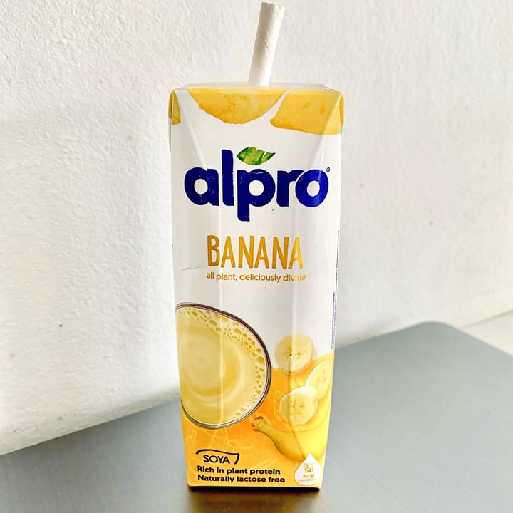 photo of Alpro Banana Milk shake shared by @itsanavi on  11 Mar 2023 - review