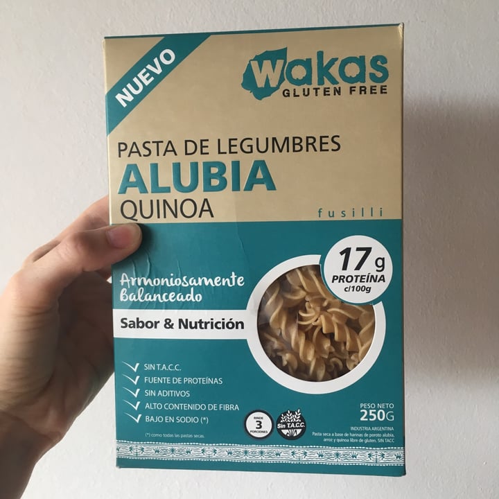 photo of Wakas Pasta de Legumbres Alubia y Quinoa shared by @lix on  20 Jan 2023 - review