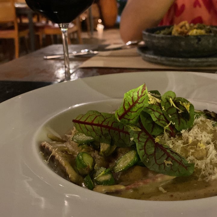 photo of Banana Verde Restaurant Raviolli De Aspargos shared by @aamendess on  19 Dec 2022 - review