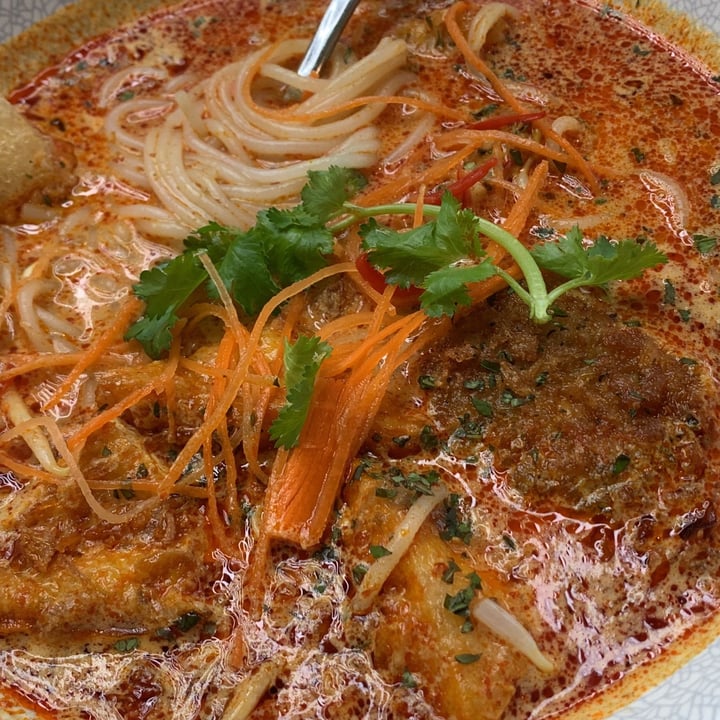 photo of Green Common Singapore Omni Seafood Laksa shared by @georgejacobs on  01 Jun 2023 - review