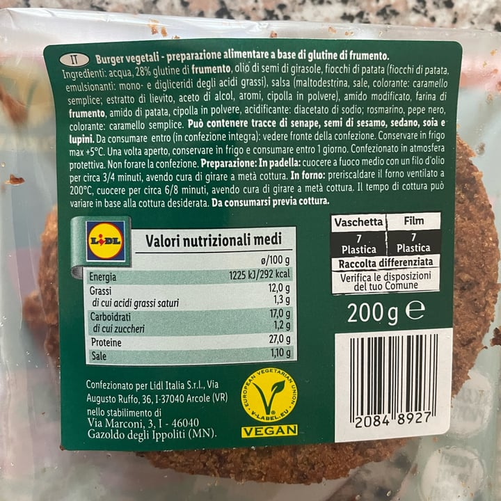 photo of Vemondo 2 Burger Vegetali shared by @fedyfedy on  01 Feb 2023 - review