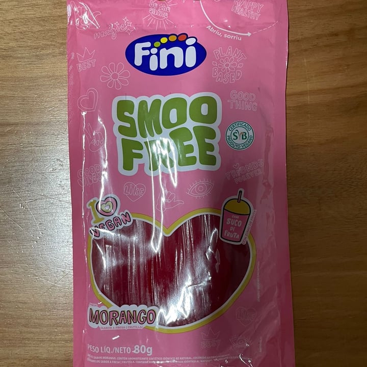 photo of Fini Smoo Free Morango shared by @agathalima on  27 Mar 2023 - review