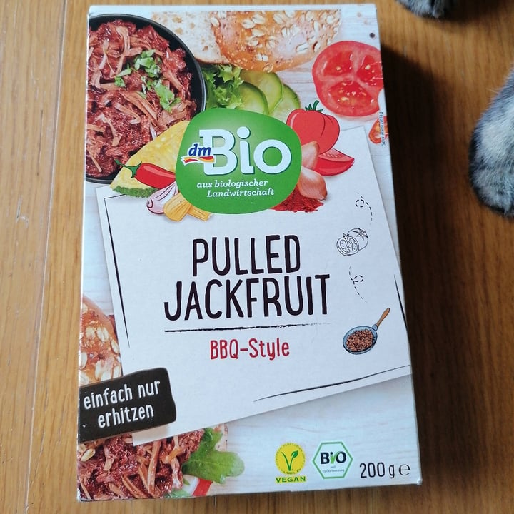 photo of MD Bio pulled bbq jackfruit shared by @chiara77 on  26 May 2023 - review