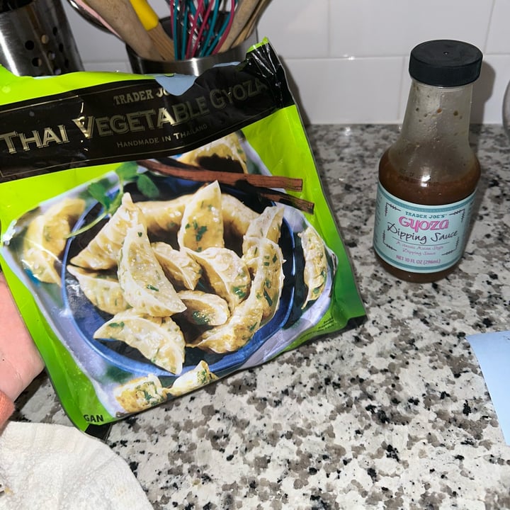 photo of Trader Joe's Thai Vegetable Gyoza shared by @autvvmn on  19 Mar 2023 - review