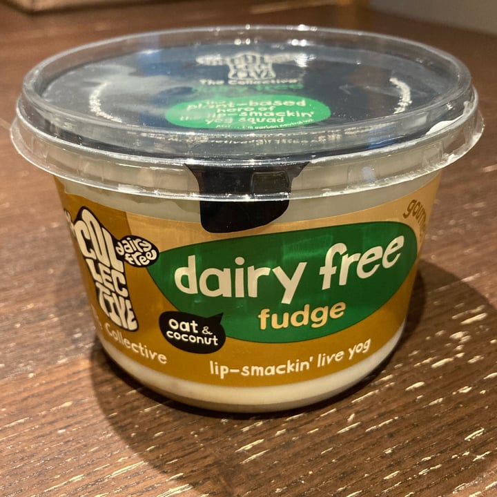 photo of The Collective Fudge Flavoured Oat And Coconut Live Gourmet Yoghurt shared by @rayray96 on  12 Apr 2023 - review