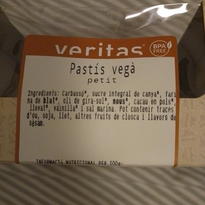 photo of Veritas Pastel Pequeño shared by @dorian_hyde on  01 Feb 2023 - review
