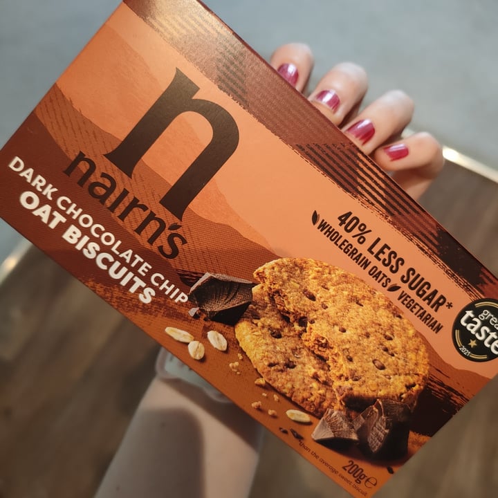 photo of Nairn's Dark chocolate chip oat biscuits shared by @sugarrrbunniii on  08 Jun 2023 - review